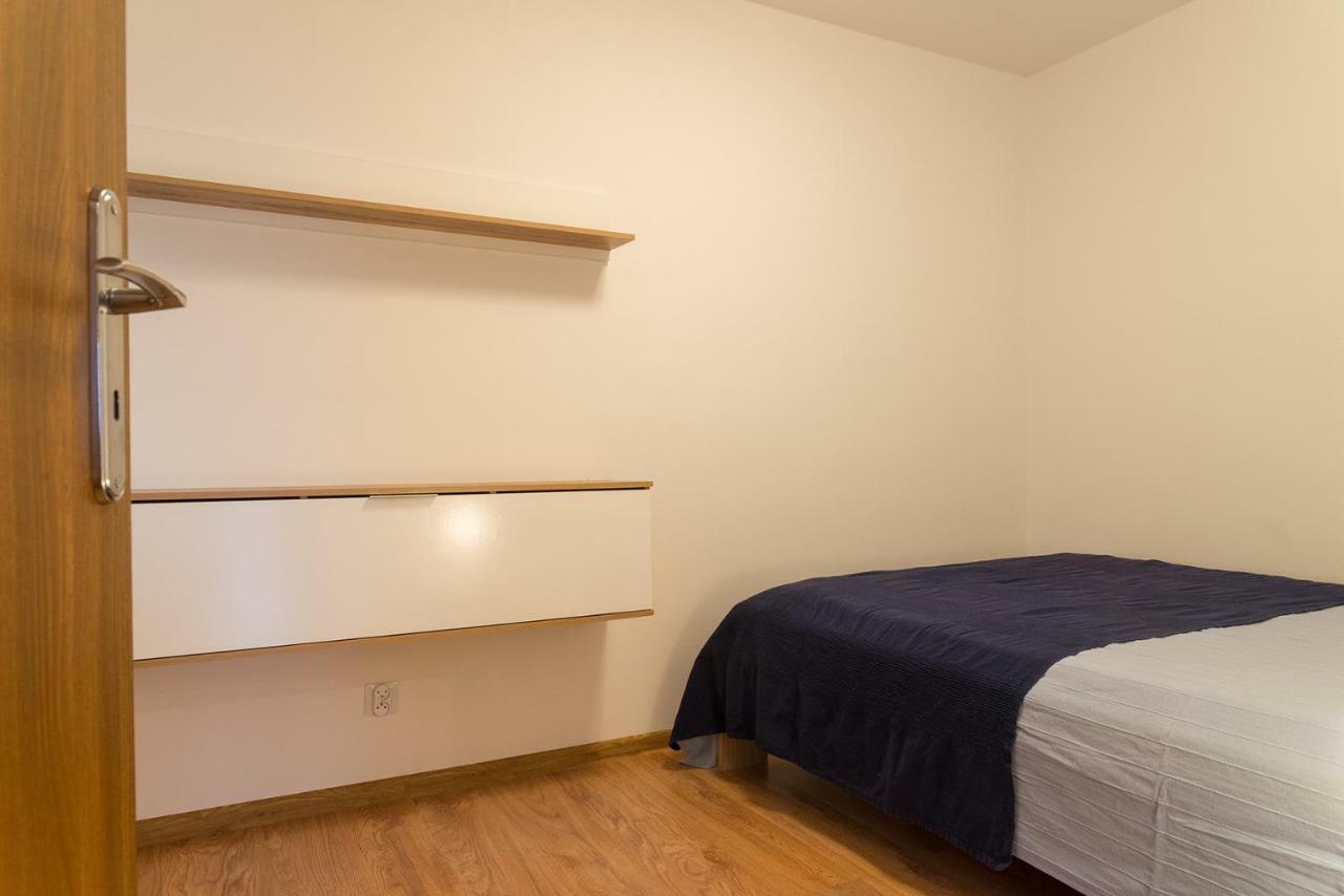 Apartament Na Urlop - Centrum - Przy Amfiteatrze - 500M Do Basenow Wisla Exterior photo